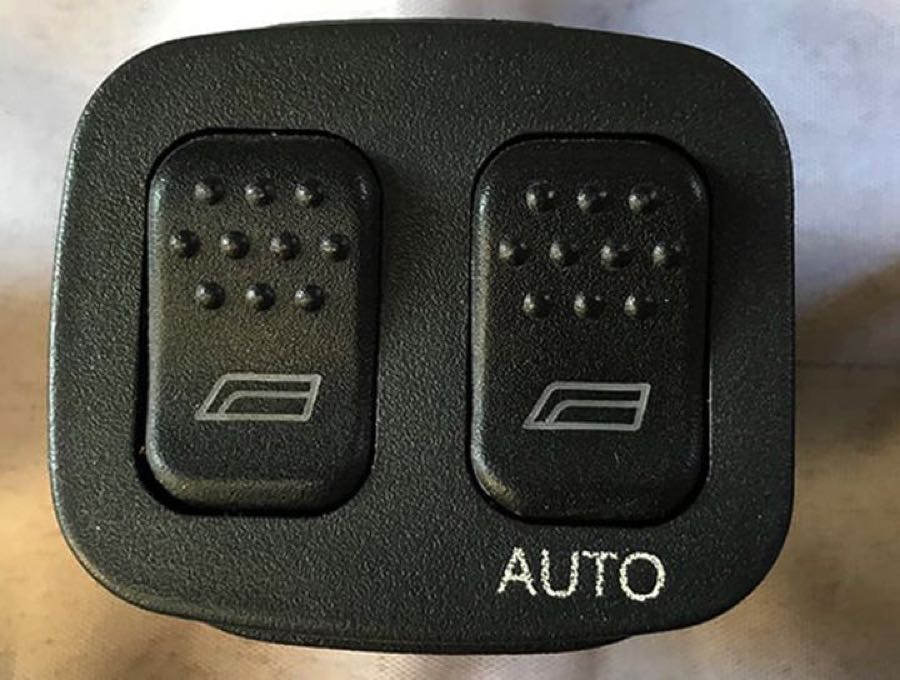 GTV & Spider 916 Drivers Window Switch (RHD)