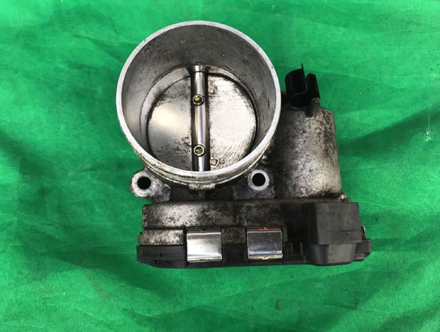 v6 throttle body