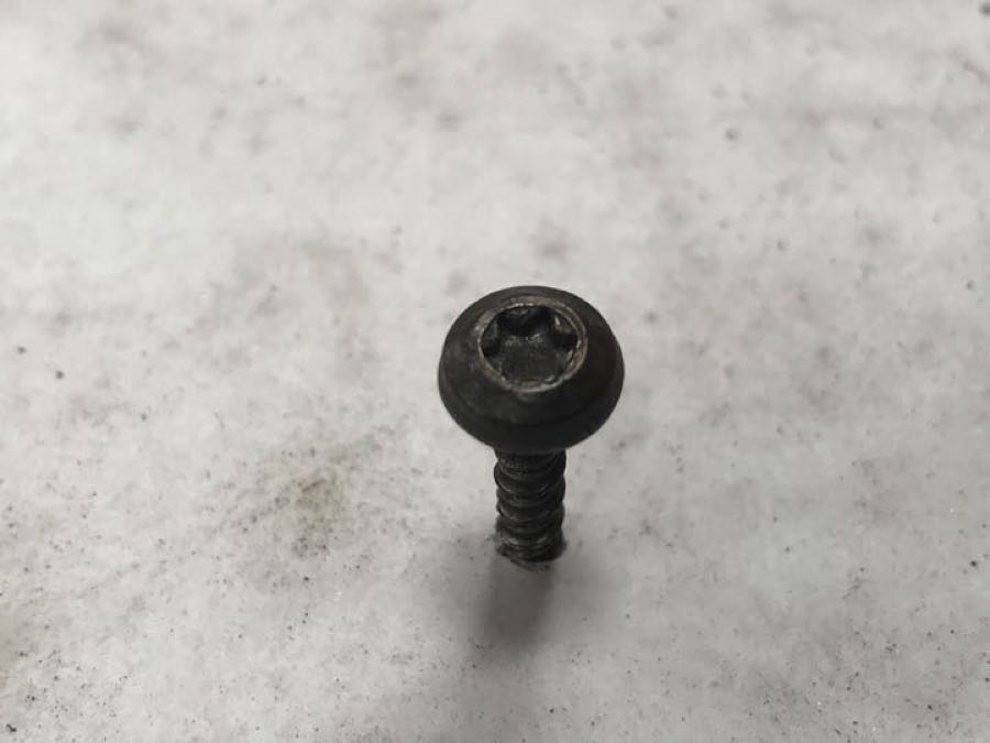 scuttle cover screws 916
