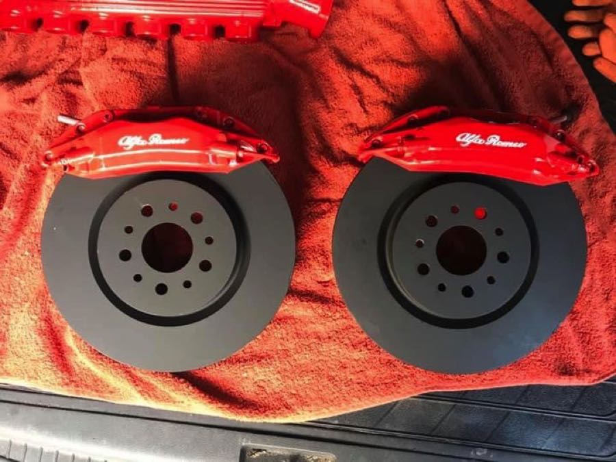 red 330 ts brembo