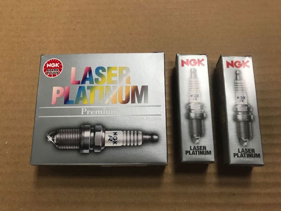 6x NGK-R Platinum Spark Plugs For V6 Busso Engine 1996>